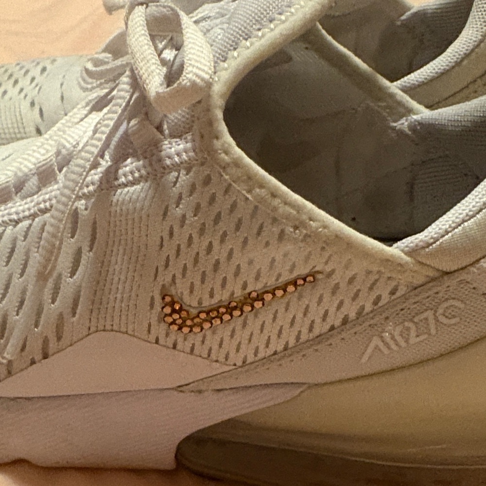 Nike Women's Air27c - Picture 3 of 5